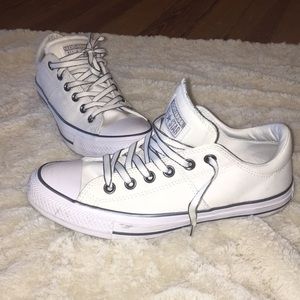 White and gray converse all star low tops